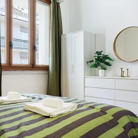Terragni 1937 Heritage Flat - Rooftop Terrace Апартаменты